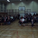 Rodzice-w-sali-gimnastycznej-150x150 Przy pełnej sali o dopalaczach w SP 236 w Zespole Szkół przy Elekcyjnej